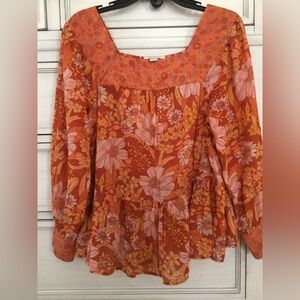 American Eagle Square Neck blouse